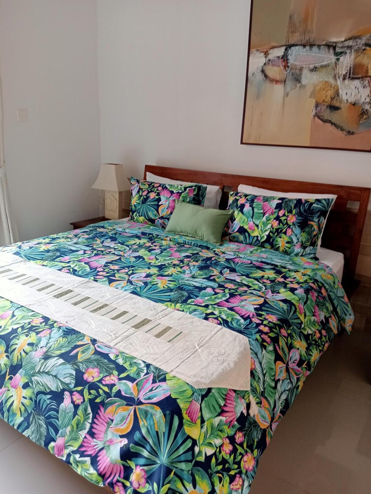 Pondok Indah Villa Ujung Esterno foto