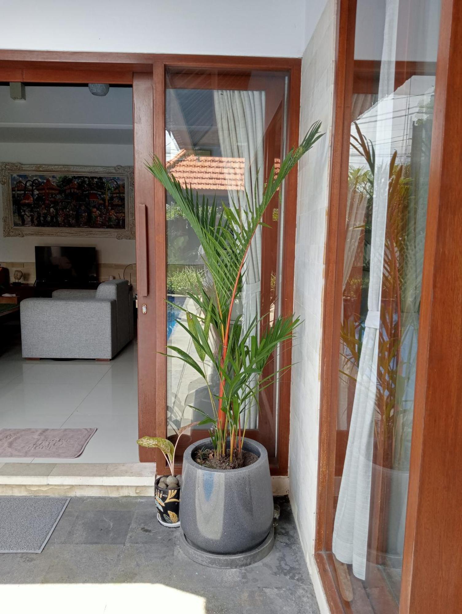 Pondok Indah Villa Ujung Esterno foto