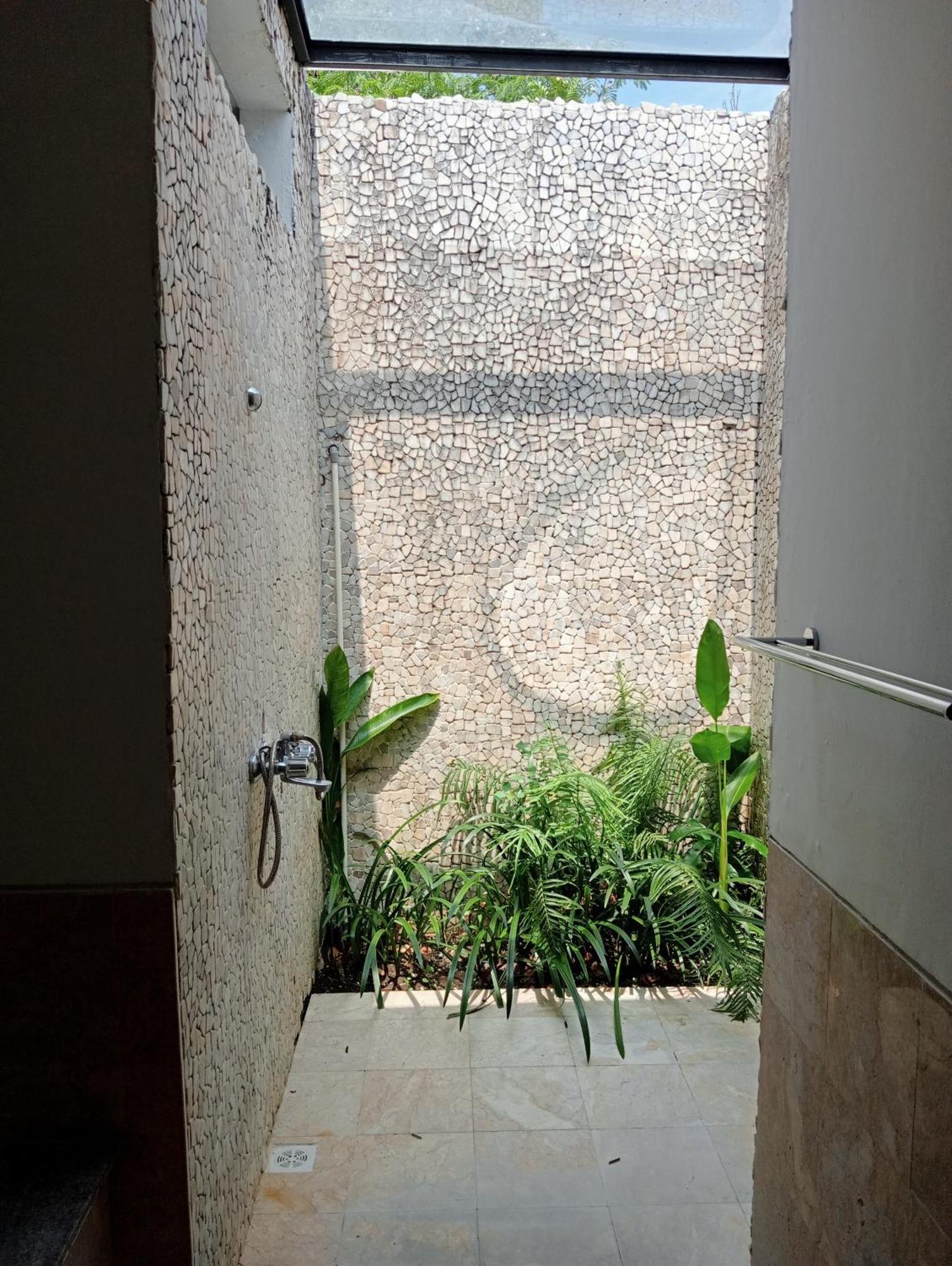 Pondok Indah Villa Ujung Esterno foto